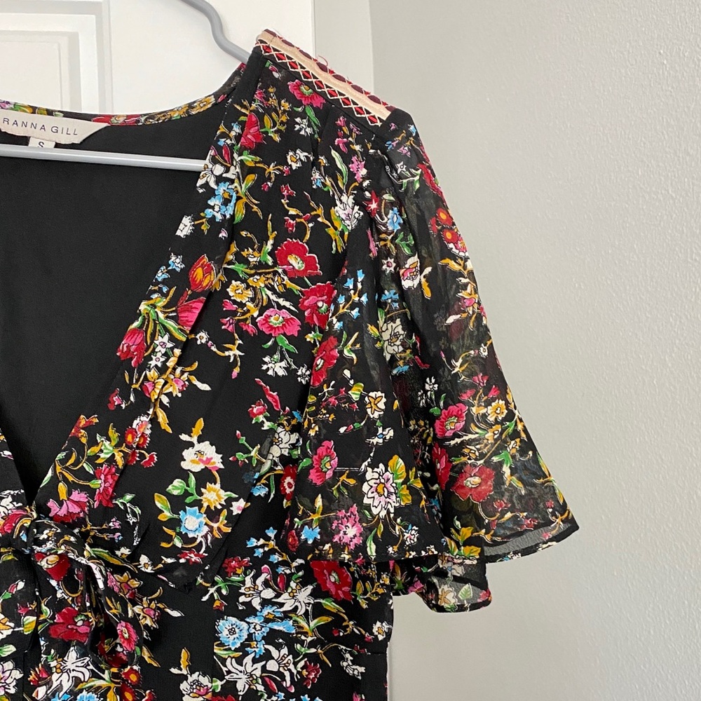Dress - Picture 4 of 4